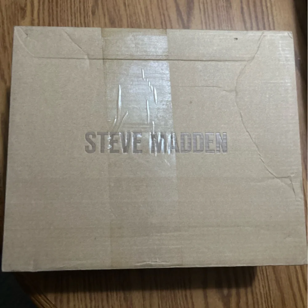 NEW Steve Madden Bandi Sandal Strap Wedge Platform White Size 8.5